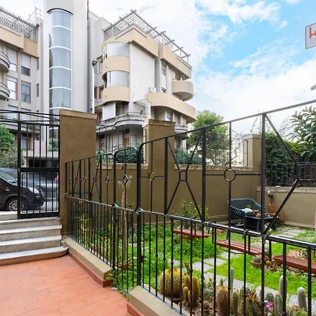 ゲストハウス Kalie 3*